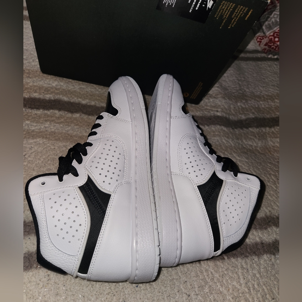 Jordan Access - Picture 3 of 5